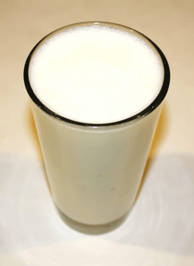 SWEET LASSI.